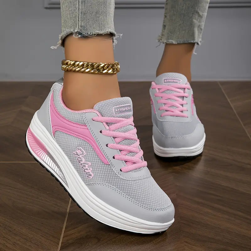 Stylish orthopedic sneakers for women – Support, lightness, comfort