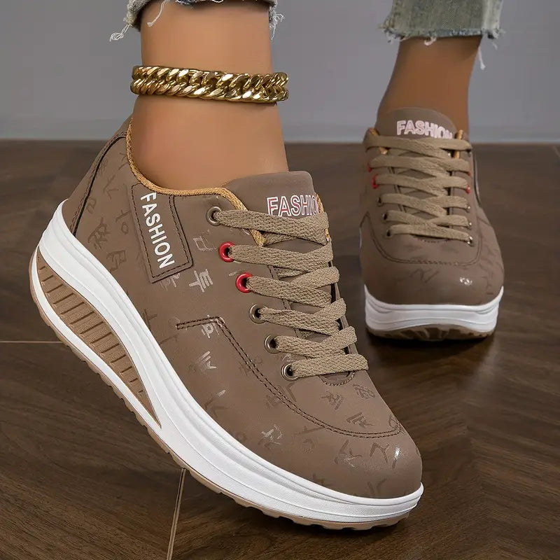 Stylish orthopedic sneakers for women – Support, lightness, comfort