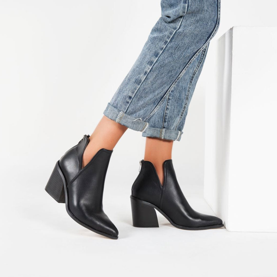 Women's Retro Black Synthetic Leather Chunky Heel Ankle Boots – Bold