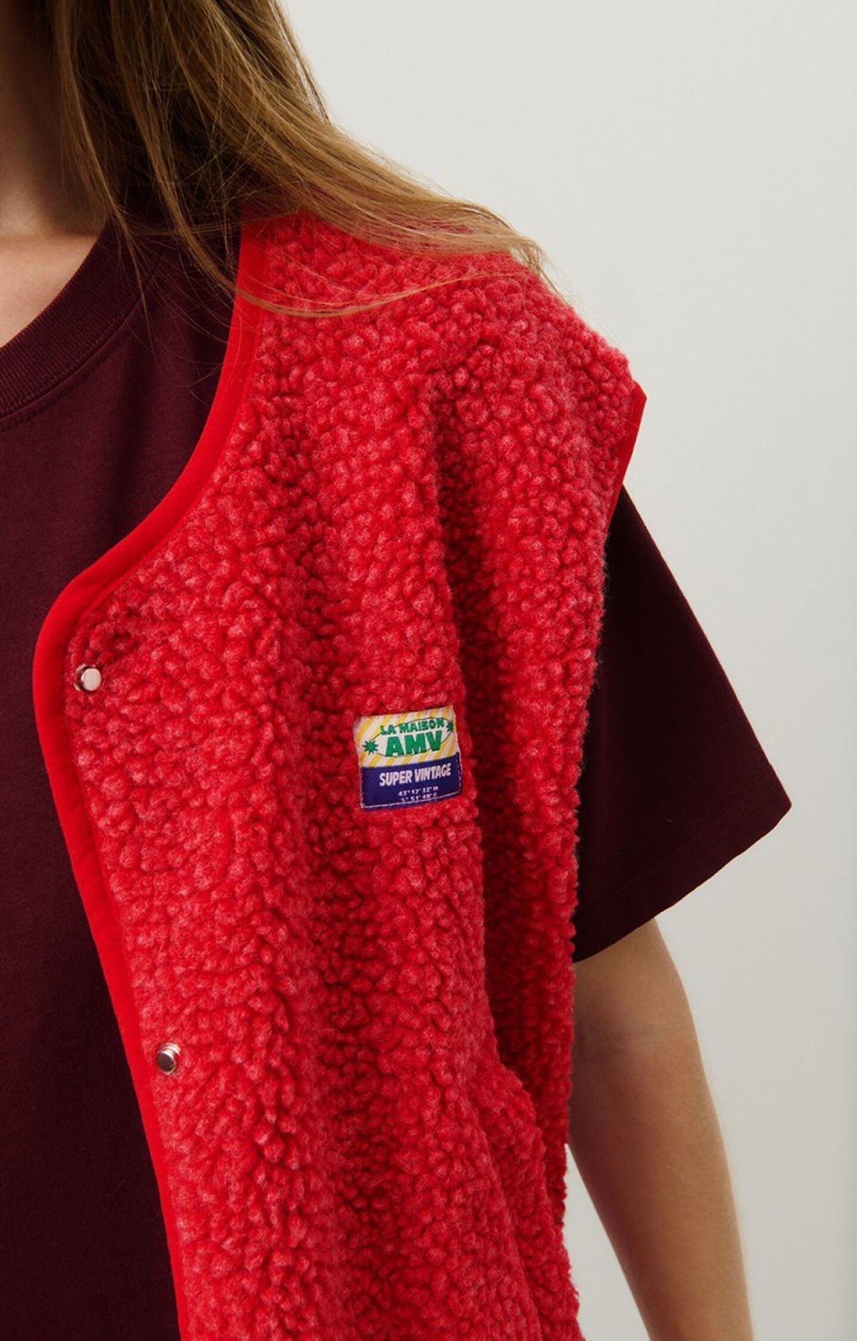 Women's Lambswool Button-Up Sleeveless Vest - Soft, Comfortable & Versatile