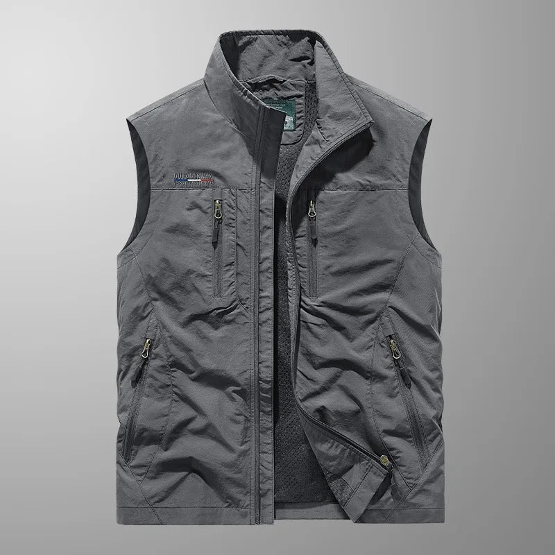 Men's Lightweight Multi-Pocket Utility Vest – Durable, Comfortable, Versatile