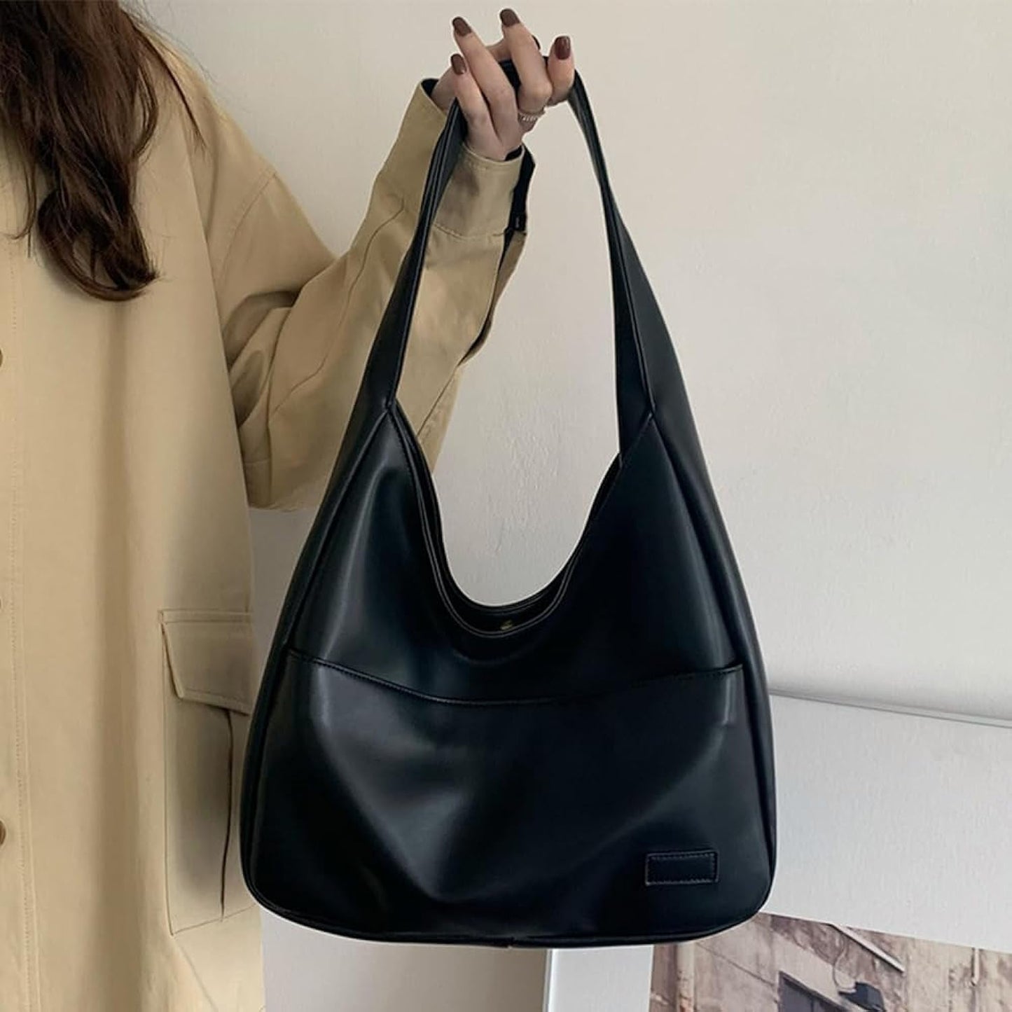 Women's Elegant Spacious Premium Leather Shoulder Bag – Refined and Durable