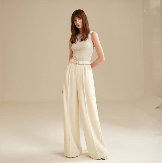 Pantalon large blanc à l'élégance intemporelle