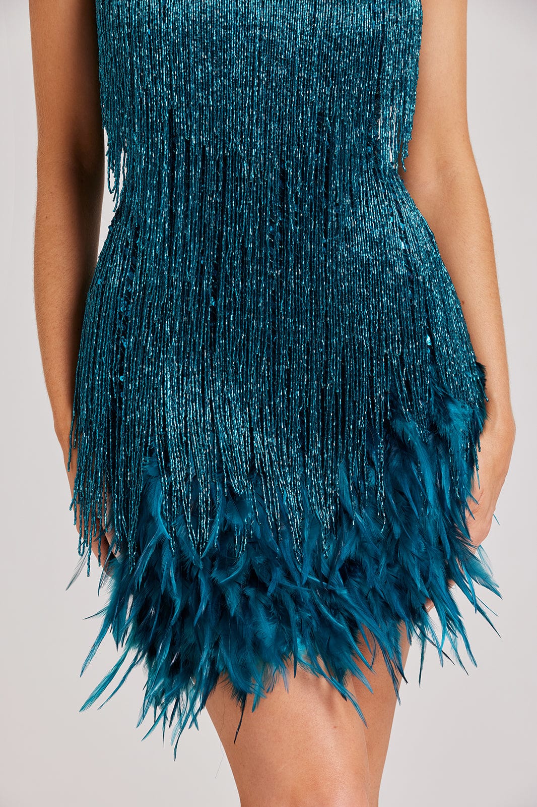 Robe de soirée blanche à franges et sequins pour femme - Éblouissante 