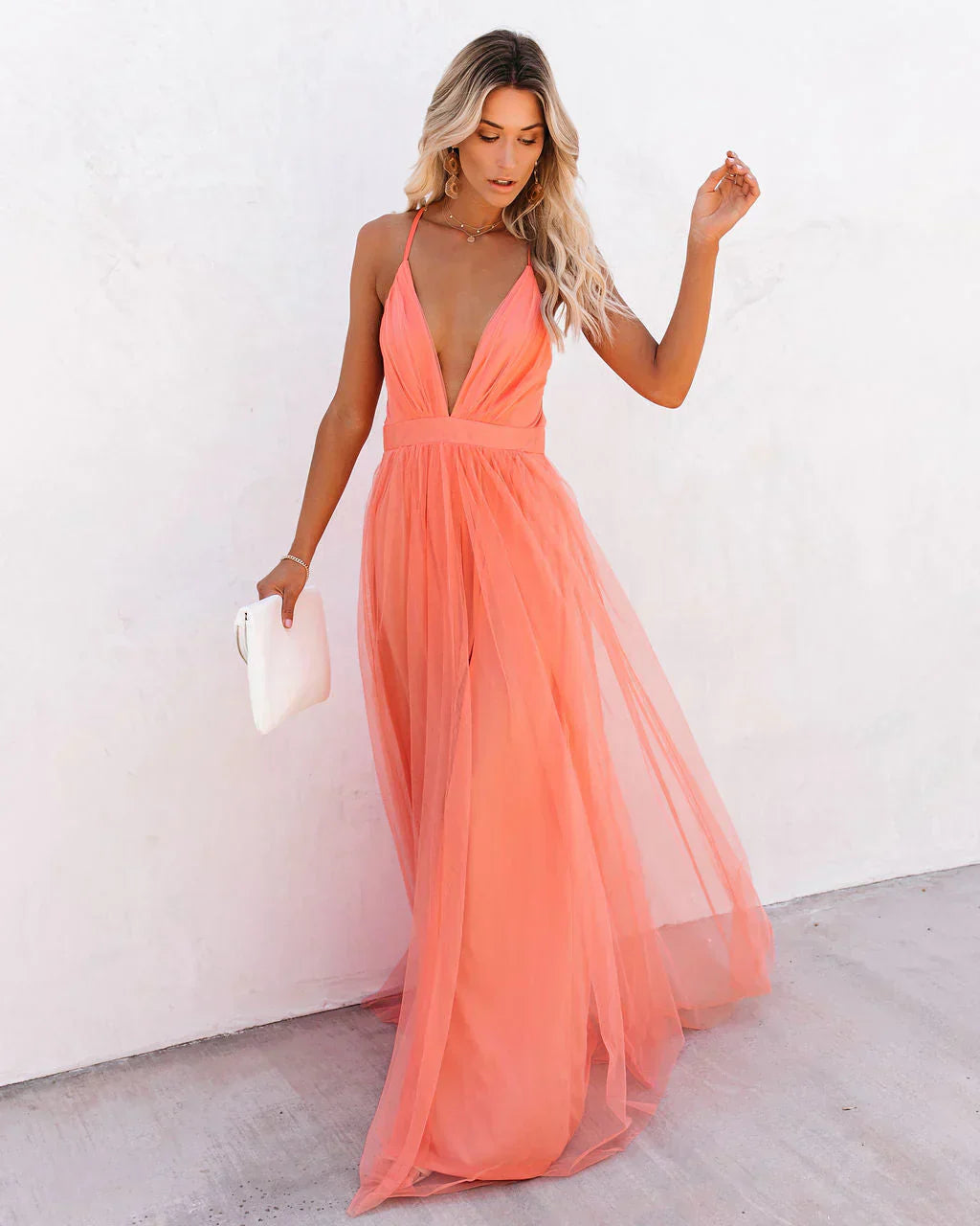Robe de mariée trapèze orange à col en V pour femme - Élégante et luxueuse 